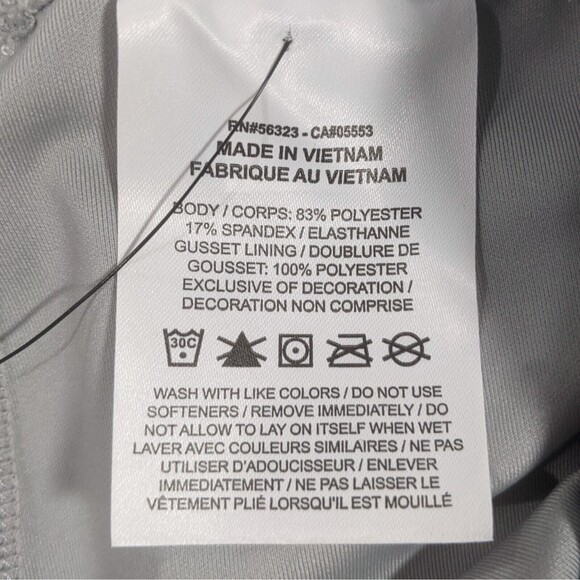 NIKE Capri Leggings Girls L+ New Dri-FIT One Kids Grey High Waist Athletic NWT - Picture 7 of 9